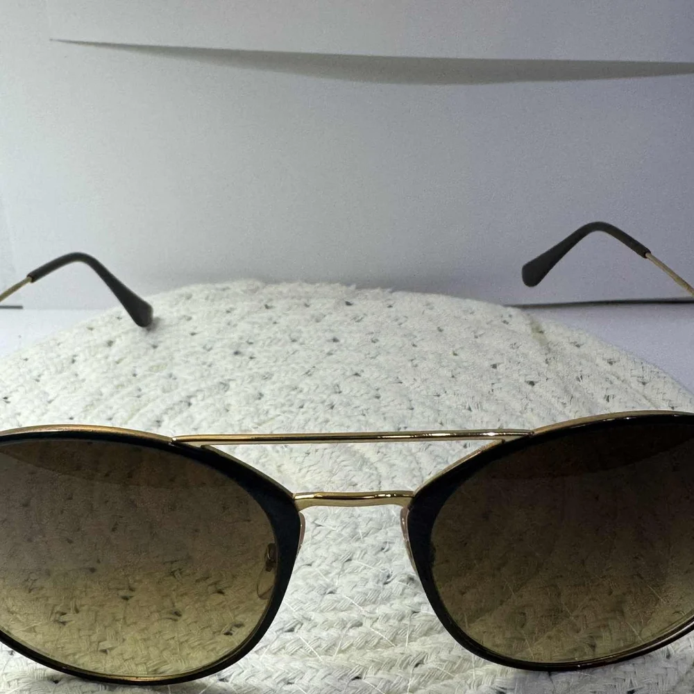 Ray-Ban Unisex In Brown Radiant (Retails For Over $200) - Picture 5 of 8